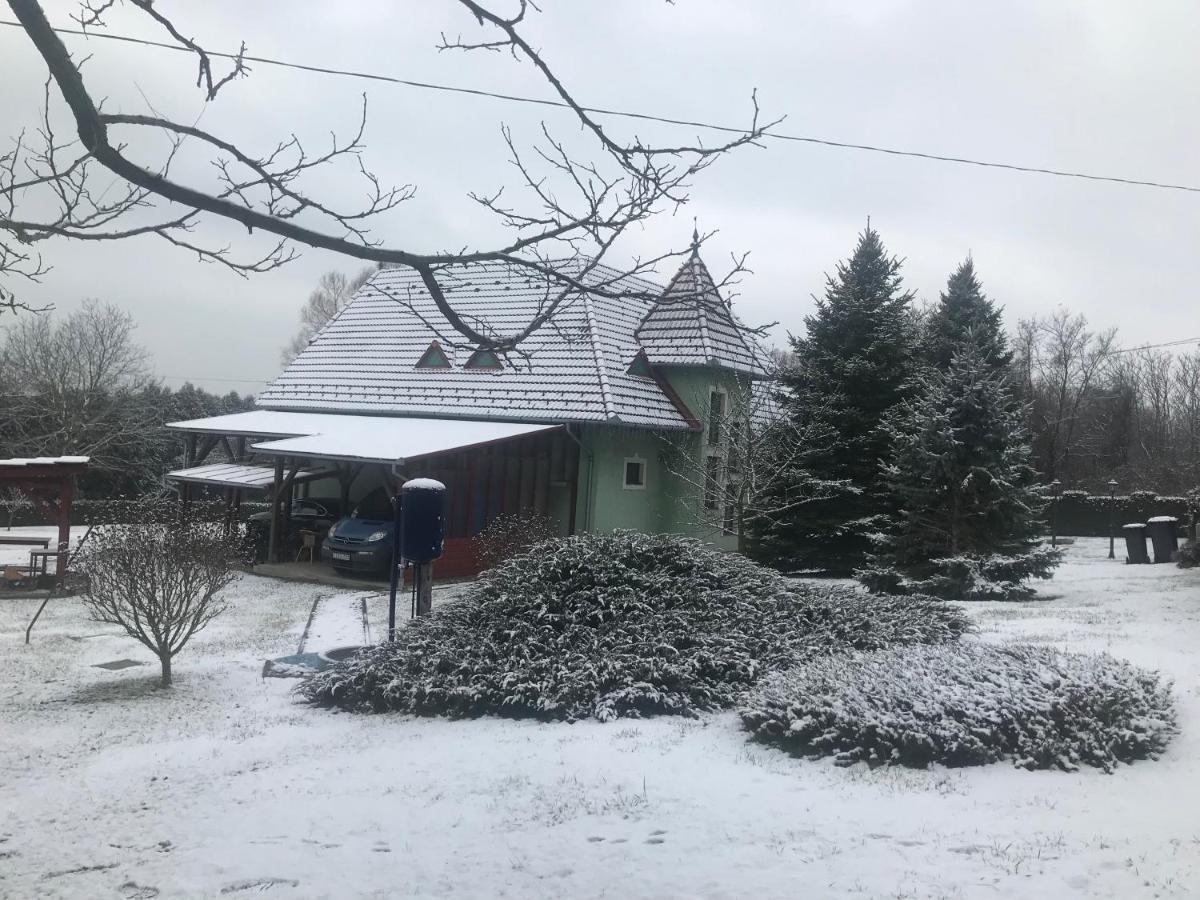 Ferienwohnung Balaton Garden Balatongyörök Exterior foto
