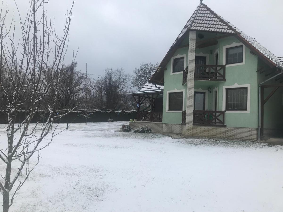 Ferienwohnung Balaton Garden Balatongyörök Exterior foto
