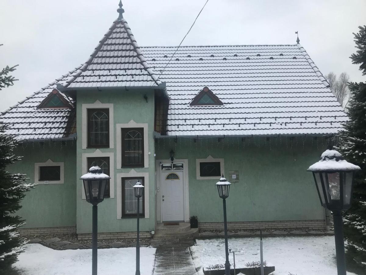 Ferienwohnung Balaton Garden Balatongyörök Exterior foto