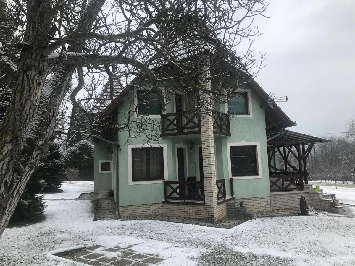 Ferienwohnung Balaton Garden Balatongyörök Exterior foto