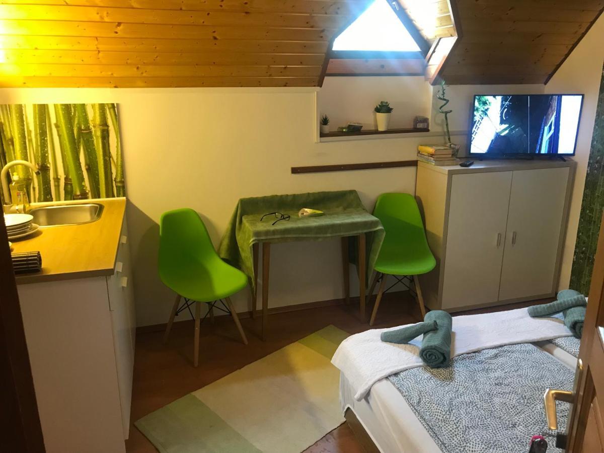 Ferienwohnung Balaton Garden Balatongyörök Exterior foto