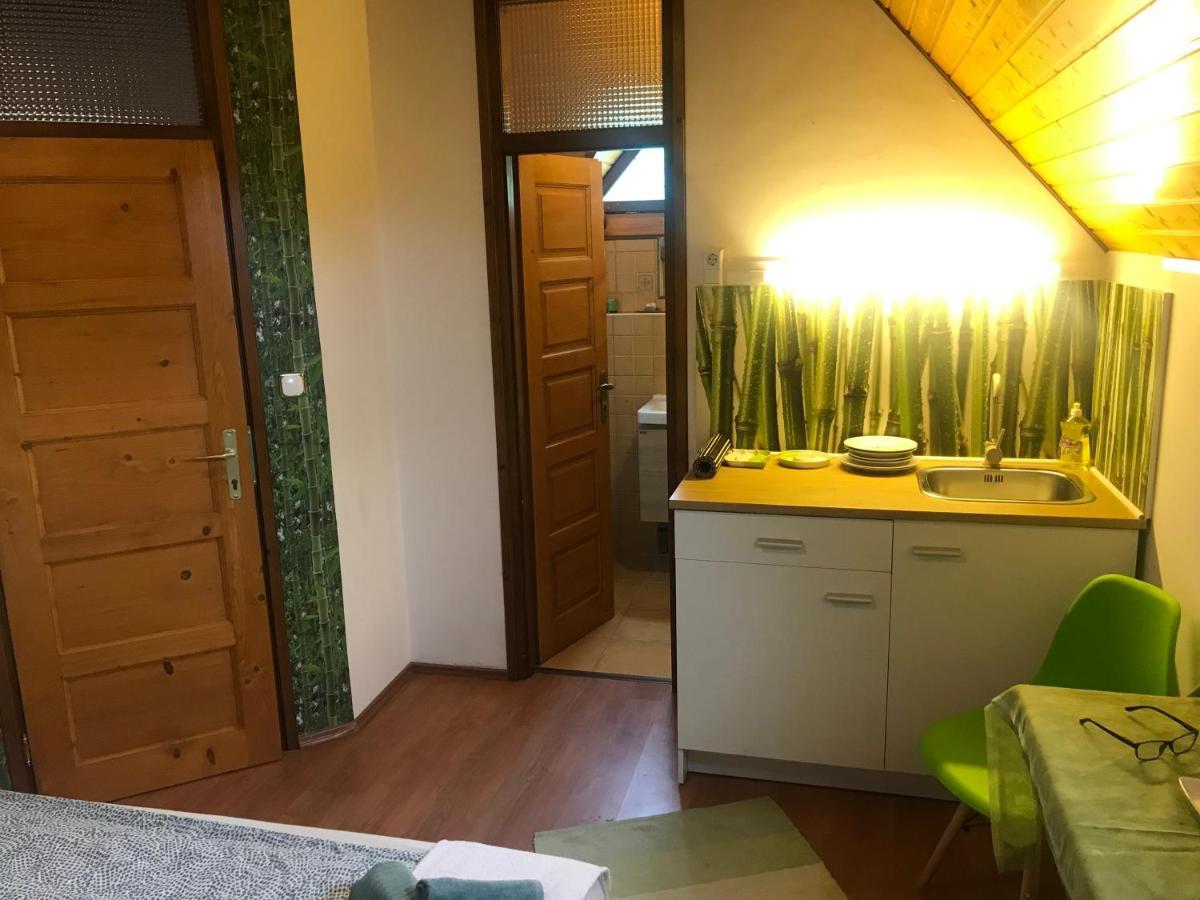 Ferienwohnung Balaton Garden Balatongyörök Exterior foto