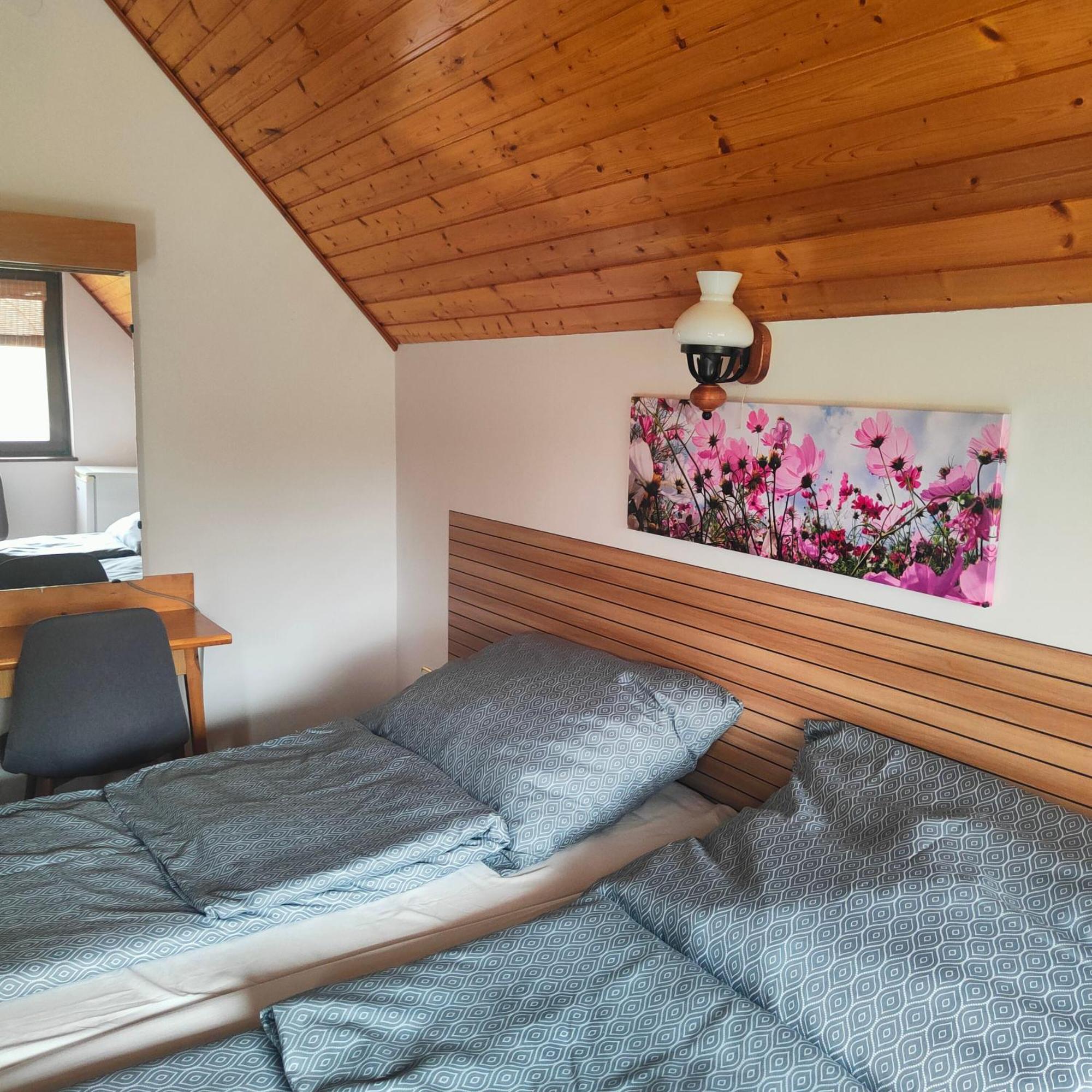 Ferienwohnung Balaton Garden Balatongyörök Exterior foto