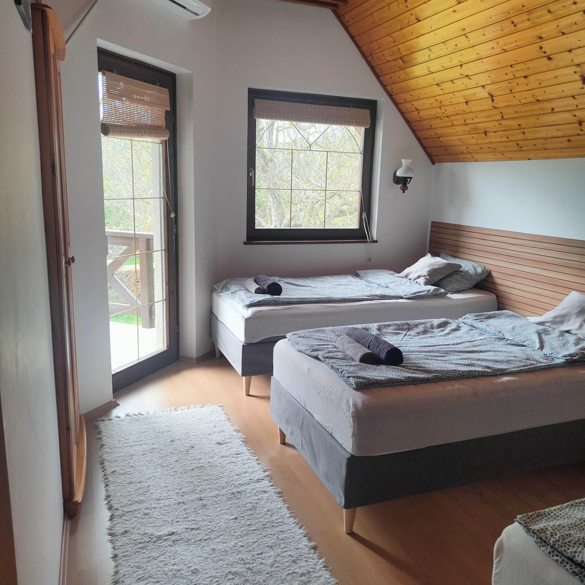 Ferienwohnung Balaton Garden Balatongyörök Exterior foto